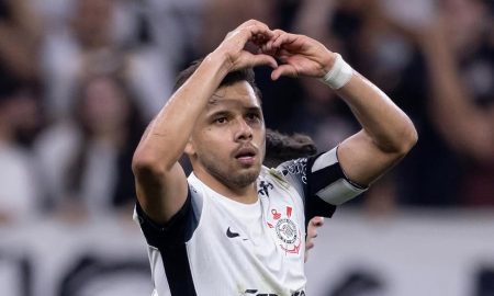 Romero lamenta empate com o Guarani na despedida da primeira fase do Paulistão: "não podemos deixar isso acontecer". (Foto: Divulgação/Corinthians)