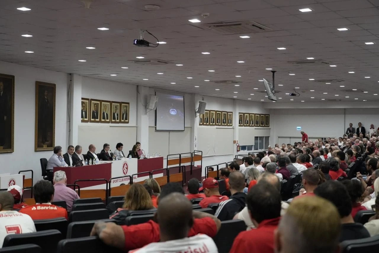 Conselho Deliberativo do Inter em votação. (Foto: Reprodução/SCI)