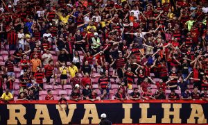 Torcida do Sport na Arena Pernambuco. (Foto: Paulo Paiva/SCR)