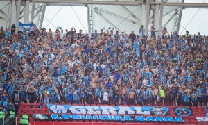 Torcida do Grêmio no Beira-Rio. (Foto: Lucas Uebel/GFBPA)