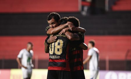 (Foto: Paulo Paiva / Sport Recife)