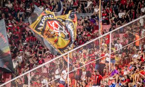 Torcida do Vitória. (Foto: Victor Ferreira/ECV)