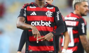 Wesley comemorando seu gol. Foto: Gilvan de Souza/Flamengo