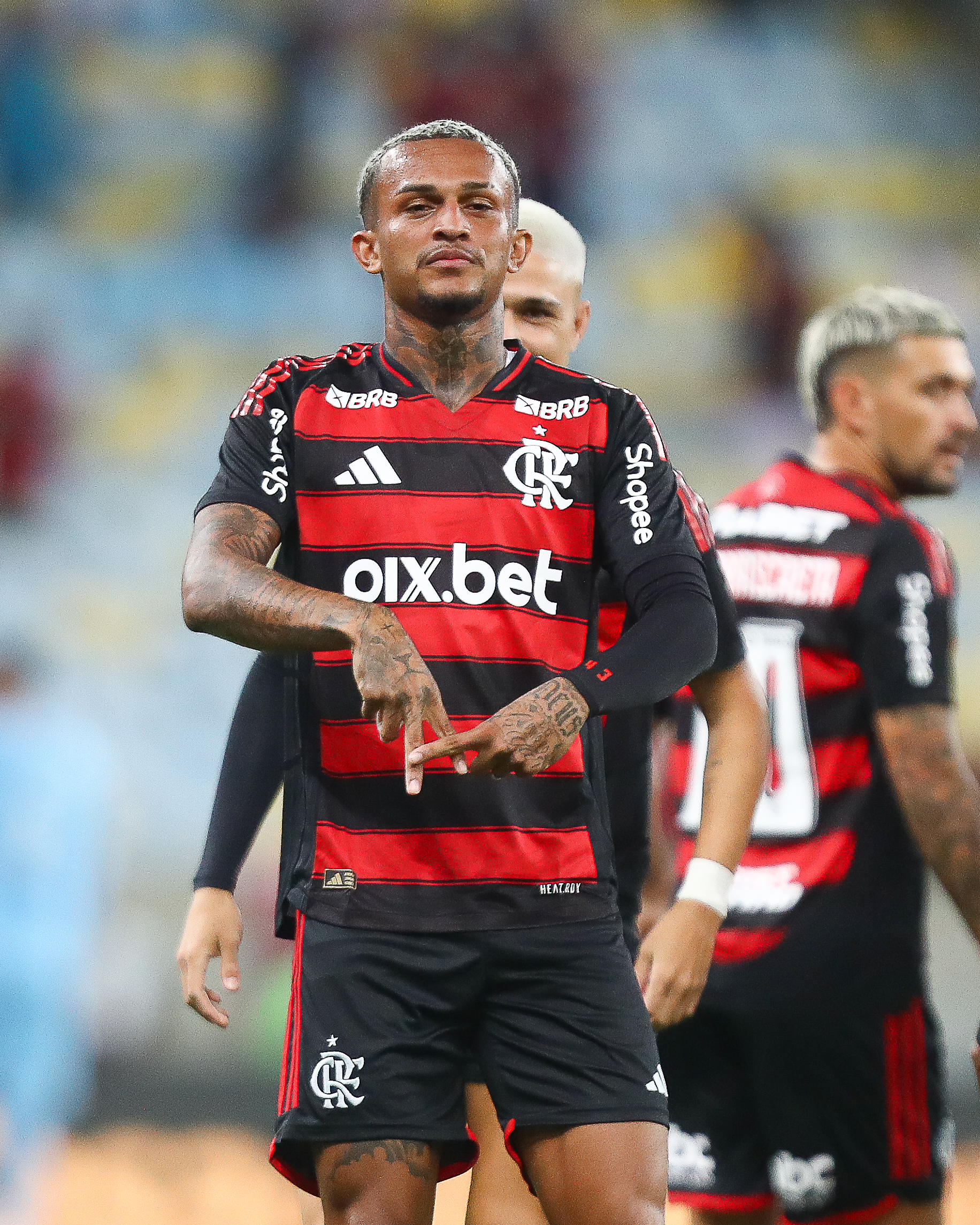 Wesley comemorando seu gol. Foto: Gilvan de Souza/Flamengo