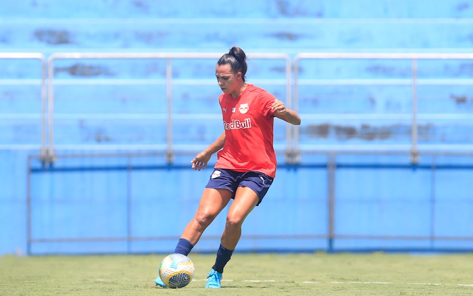 Carol Tavares, jogadora das Bragantinas. (Foto: Fernando Roberto/Red Bull Bragantino)