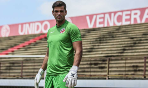 Goleiro Victor Brasil