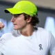 João Fonseca em ação durante torneio. (Foto: Reprodução/X ATP)