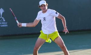 João Fonseca treina em Indian Wells (Foto: Andrew Eichenholz / ATPTour)