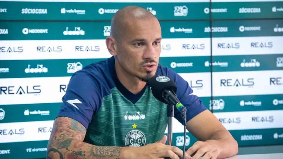 Maicon em coletiva. (Foto: JP Pacheco/CFC)