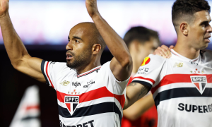 Lucas em vitória contra o Novorizontino no Paulistão (Créditos: Rubens Chiri/Saopaulofc.net)